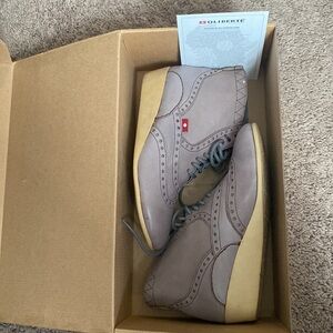 Oliberte Footwear Lalanj Light Gray boot as 39/9